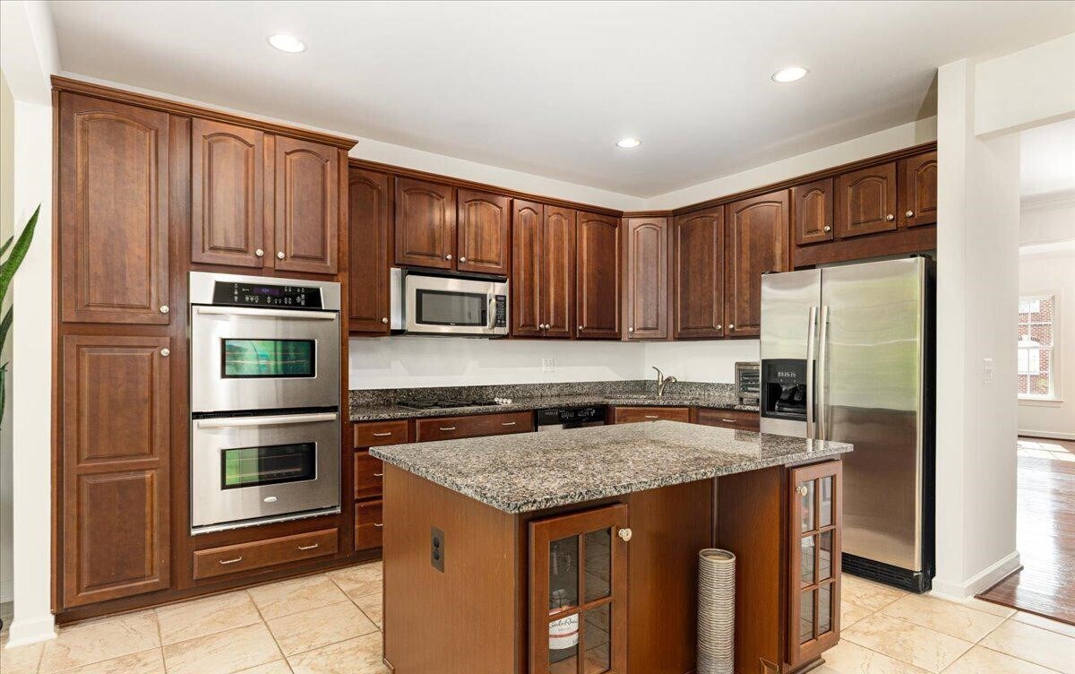 Building Photo - 25217 Beach Pl