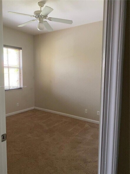 Building Photo - 2928 Hidden Hills Rd