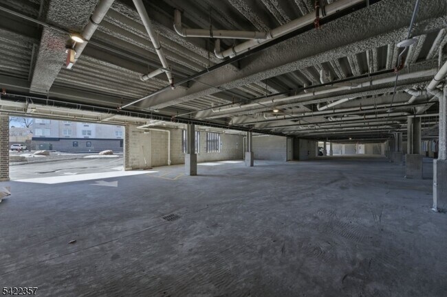 Building Photo - 95 Shepherds Ln