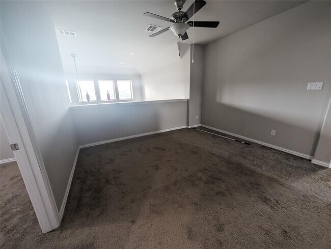 Building Photo - 3636 Mineral Dr