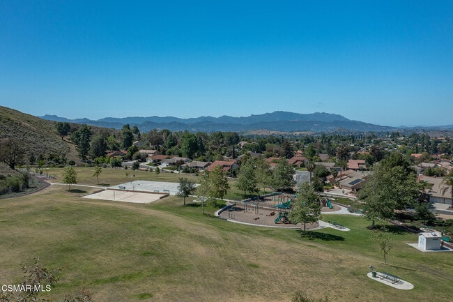 Building Photo - 1239 Honeysuckle Ct