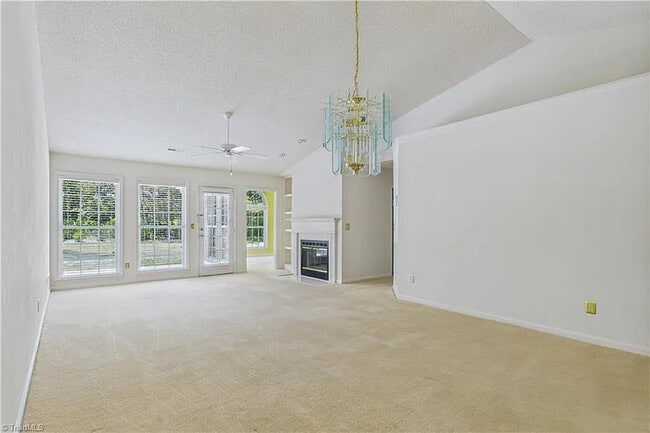 Building Photo - Build Equity While Leasing - Lease to Own