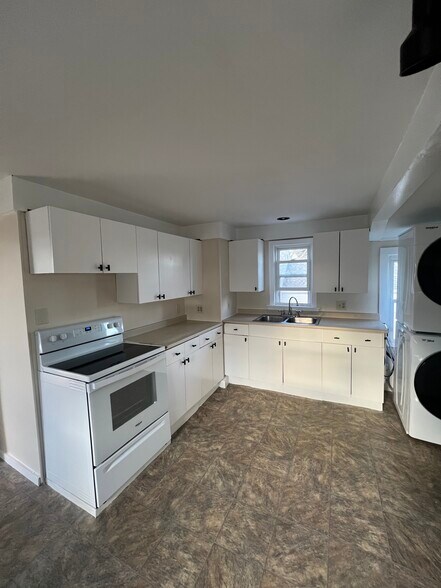 Kitchen - 4 Palmer St