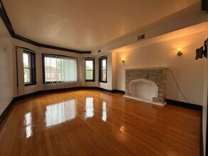 Building Photo - 7744 S Jeffery Blvd