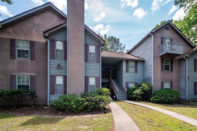 Primary Photo - 2 Bedroom 1 Bath Condo in The Park at Rive...