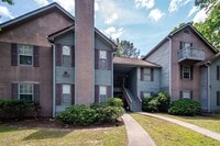 Building Photo - 2 Bedroom 1 Bath Condo in The Park at Rive...
