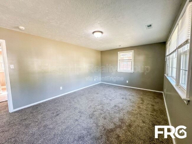 Building Photo - 416 N Kornegay St