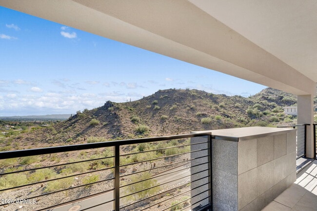 Building Photo - 6975 North 39th Pl