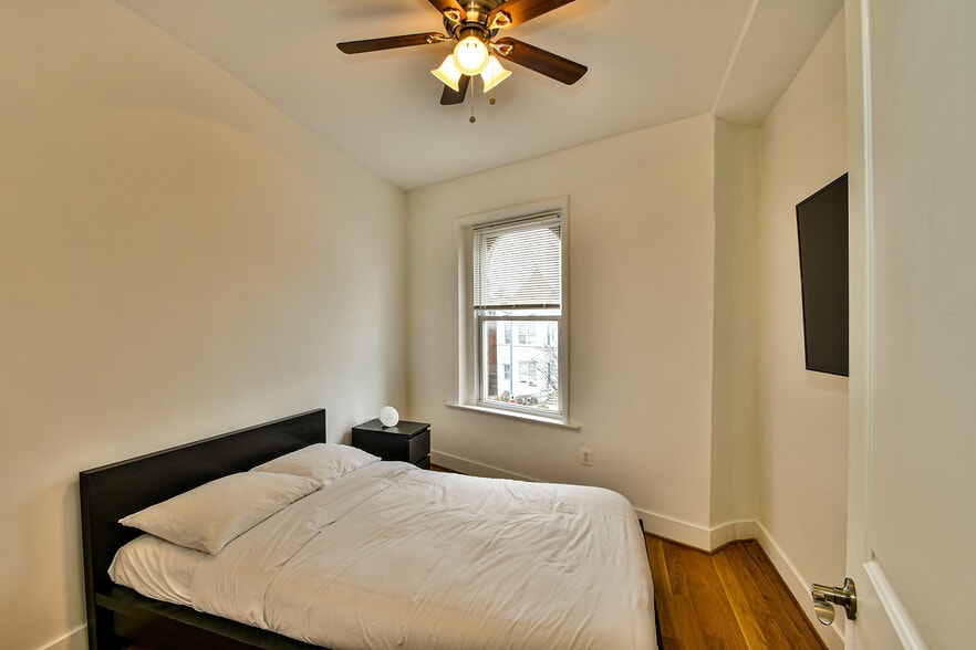 Building Photo - 3415 13th St NW