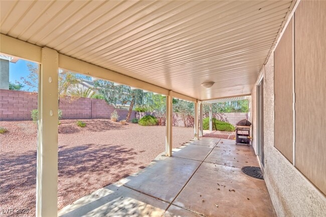 Building Photo - 787 Telfer Ln