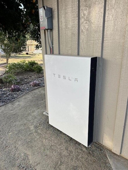 Building Photo - 16631 Sundown Dr