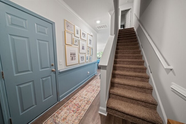 Building Photo - Stunning 3 Bedroom Townhome in Towne Park, Pooler GA
