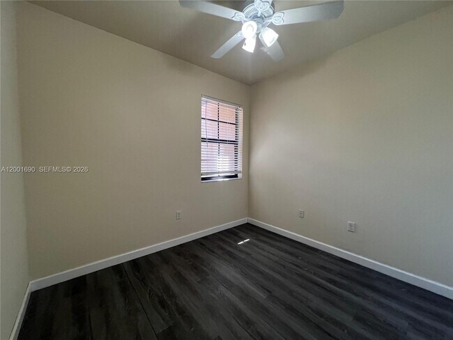 Building Photo - 8913 W 35th Way