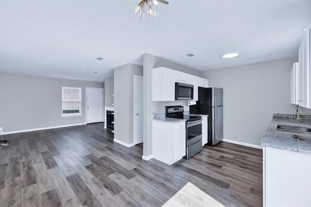 Building Photo - 610 Ridgeline Dr