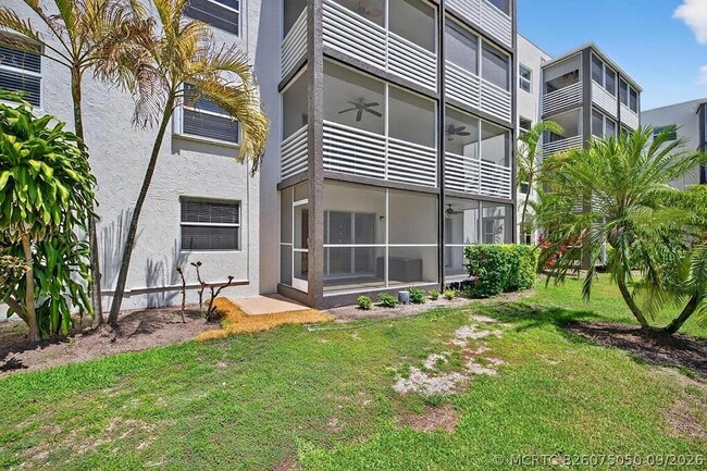 Building Photo - 1541 S Ocean Blvd