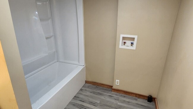 Building Photo - Four bedroom house available now  in Bradford PA! Home has been recently remodeled and is ready t...