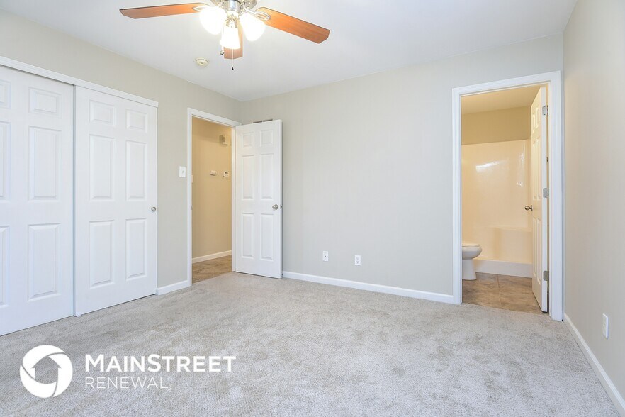 Building Photo - 3440 Rockwood Forest Ct