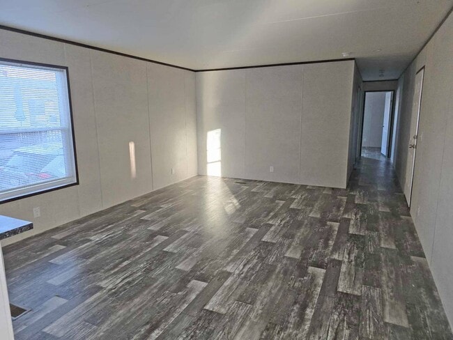 Building Photo - 613 Polk St