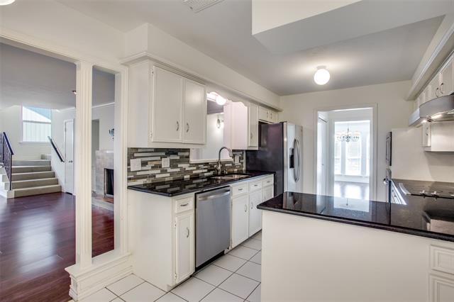 Building Photo - 10511 Ravenscroft Dr