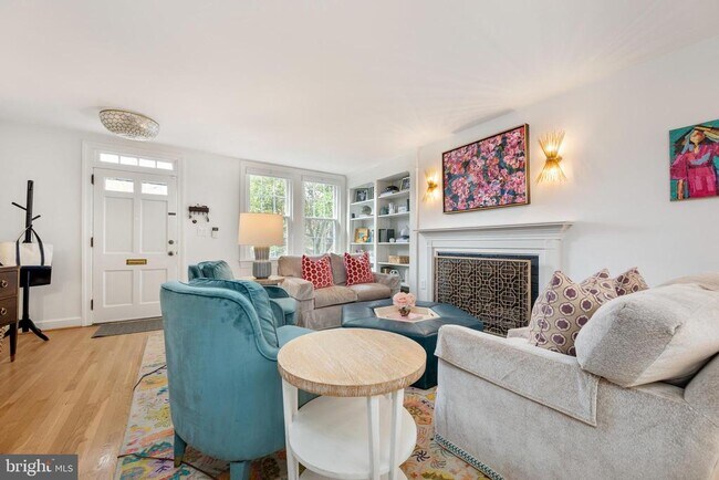 Building Photo - 822 S Royal St