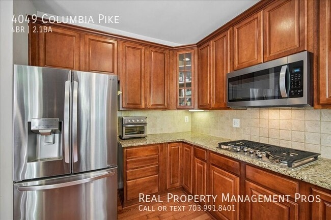Building Photo - 4049 Columbia Pike
