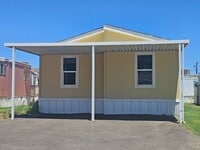 Building Photo - 573 E Sullivan St