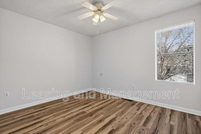 Building Photo - 6248 Lucille Dr