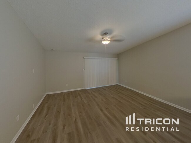 Building Photo - 1507 Crossridge Dr