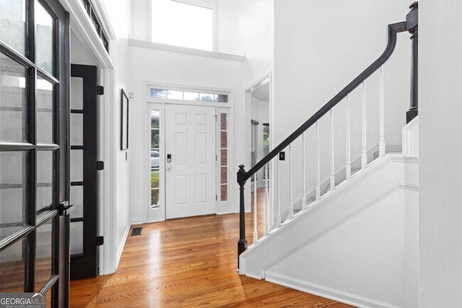 Building Photo - 1612 Branch Creek Cove