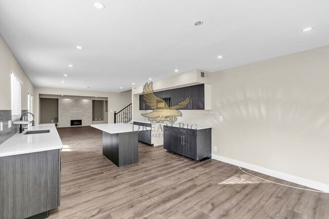 Building Photo - 6845 Coley Ave