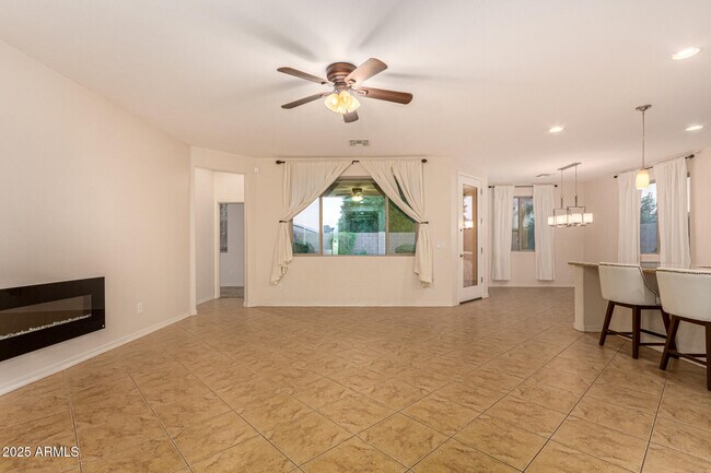 Building Photo - 18225 W Montecito Ave