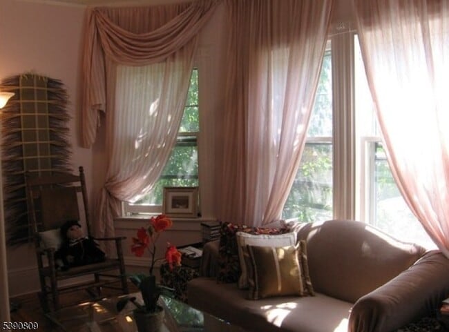 Building Photo - 177 Ashland Ave