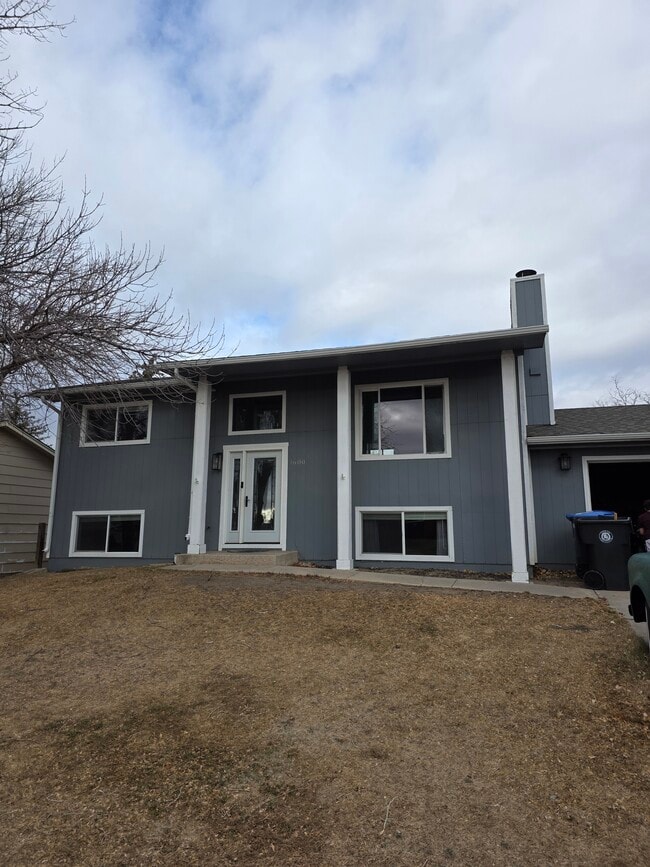 Building Photo - 1600 Pinto Ln