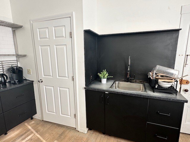 Building Photo - 7 Imrie Rd