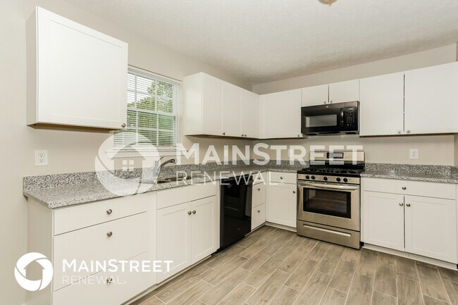 Building Photo - 335 Carriage Lake Ln