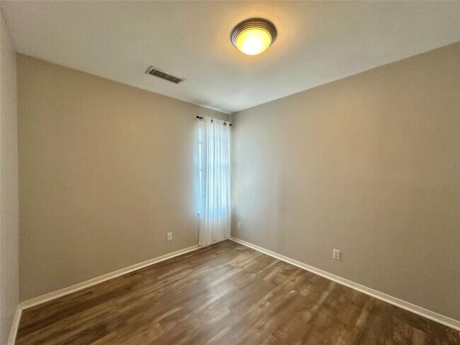 Building Photo - 4411 Guadalupe St