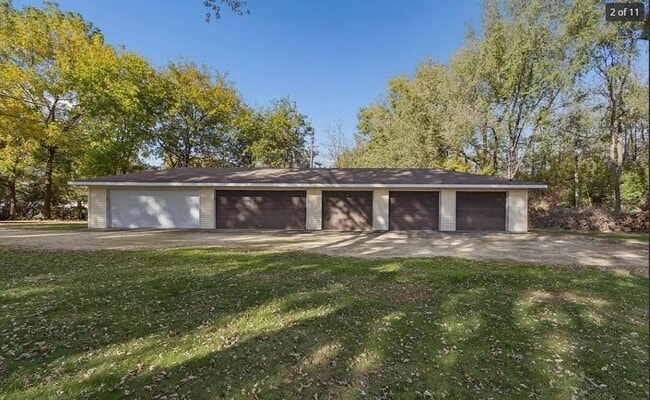 Building Photo - 14159 Talcott Dr