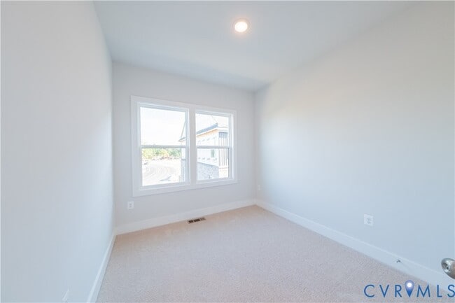 Building Photo - 9943 Albright Knot Wy