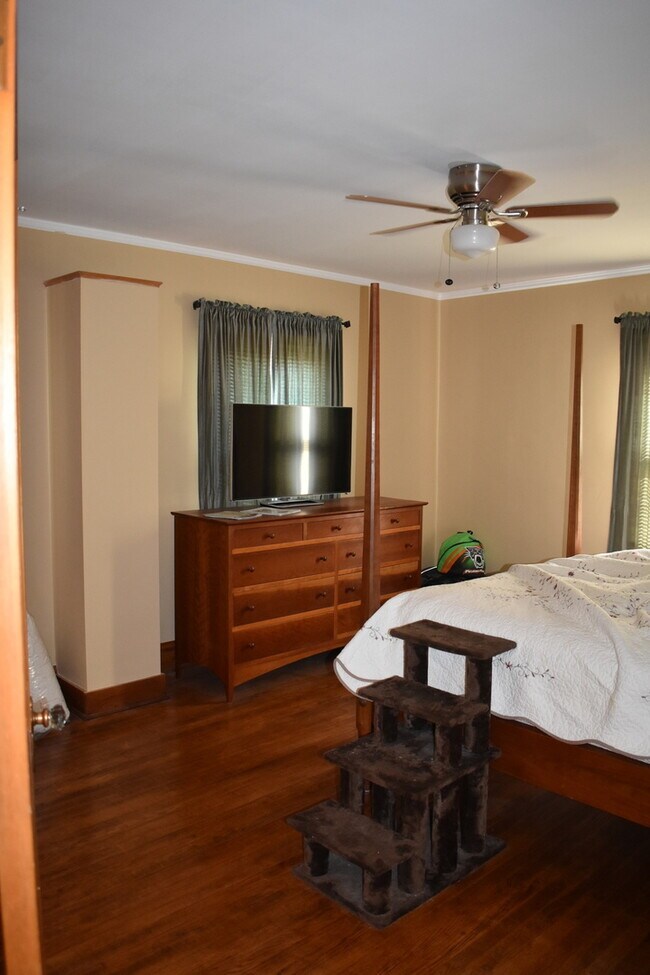 Building Photo - 724 Cty A12