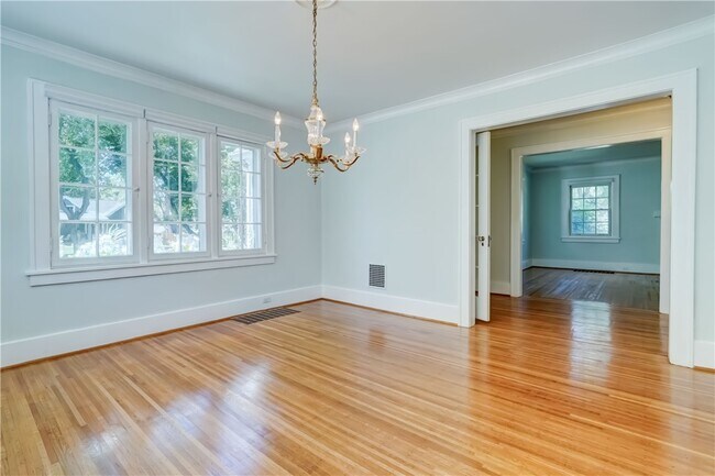 Building Photo - 106 Ellingwood Dr