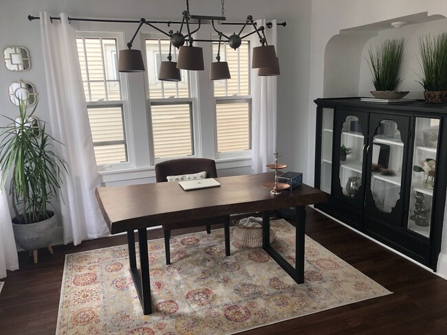 Building Photo - Annesley - 1438-1440 S 72nd Street