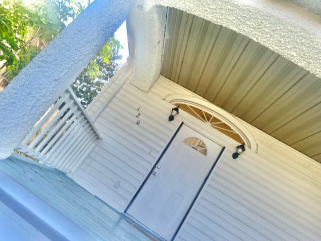 Building Photo - 120 Lynchburg Ave