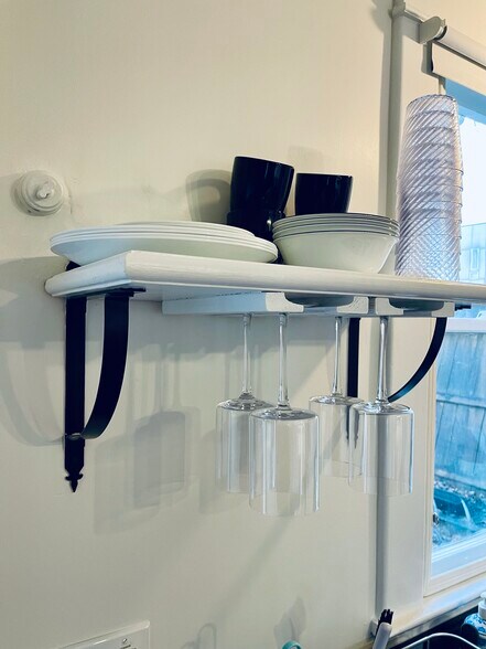 Building Photo - 907 N 12th St