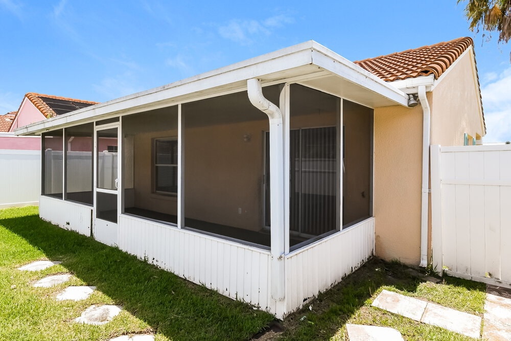 Building Photo - 2282 Santa Lucia St