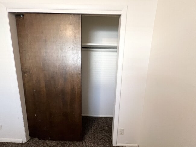 Building Photo - 1540 S 400 E