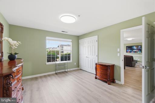 Building Photo - 8058 Lisle Dr