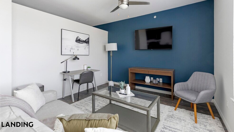 Building Photo - 750 Fort Worth Ave