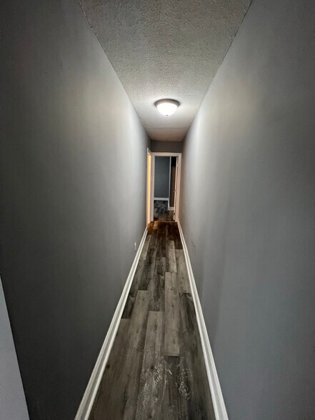 Building Photo - 1225 Belmont Ave