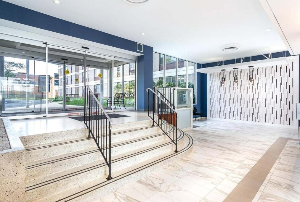Building Entrance - 4600 Duke St