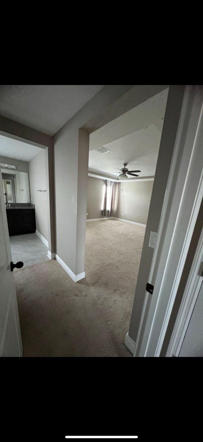 Building Photo - 1638 Highbanks Cir